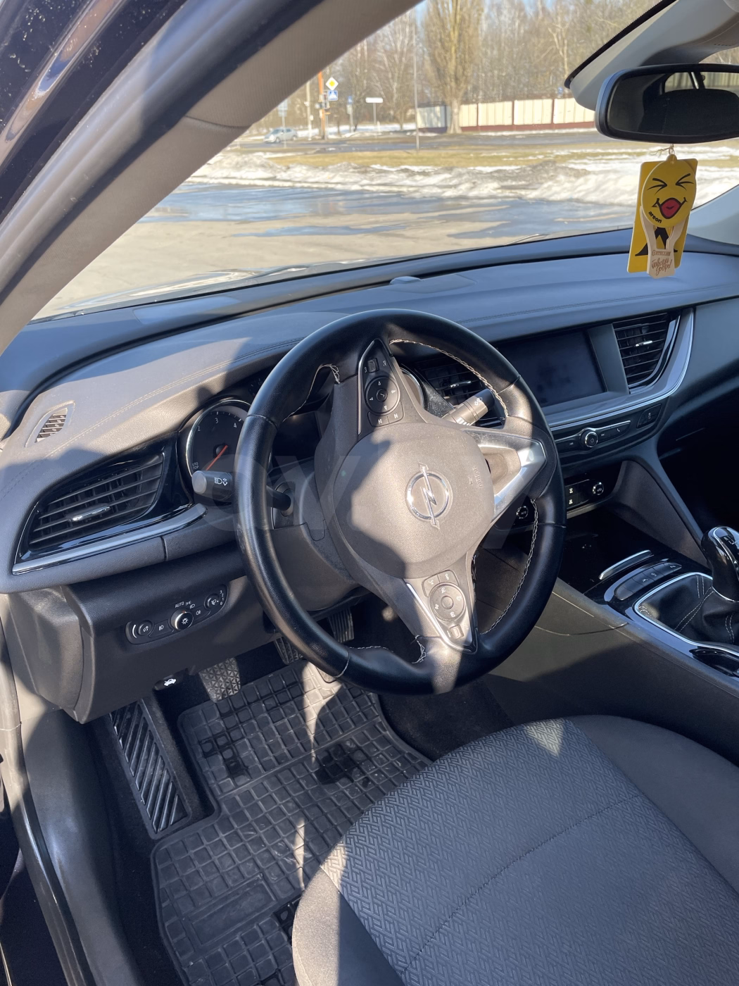 Opel Insignia фото 7