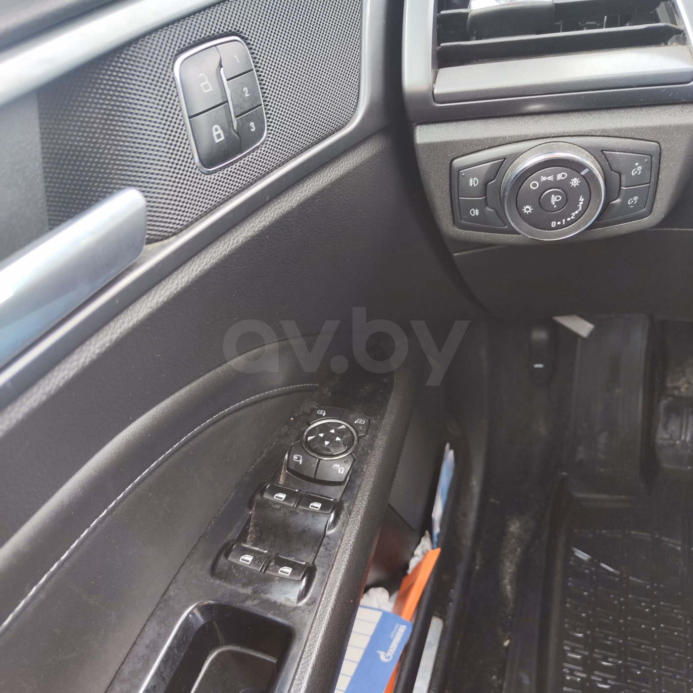 Ford Mondeo фото 15