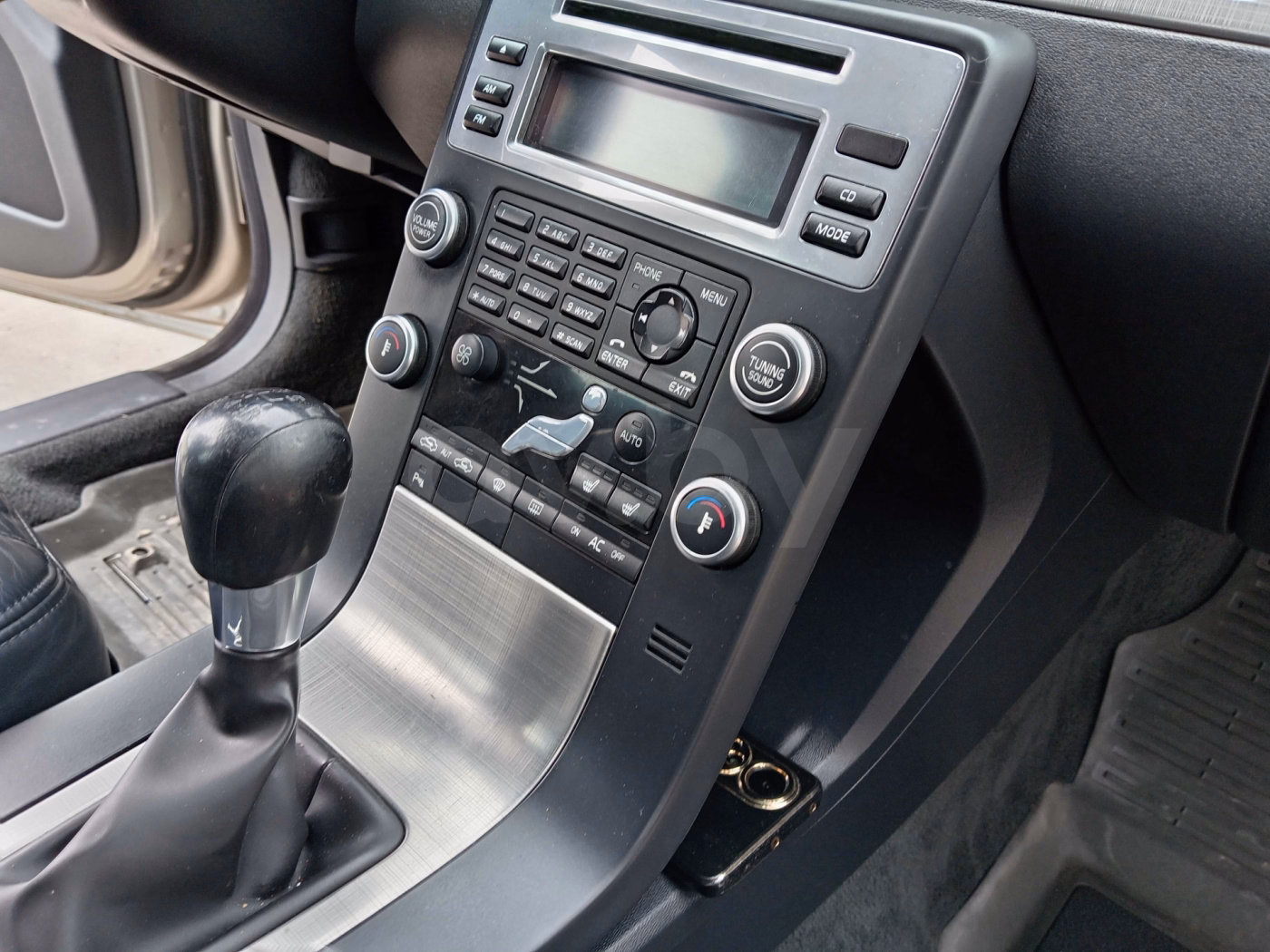 Volvo V70 фото 28