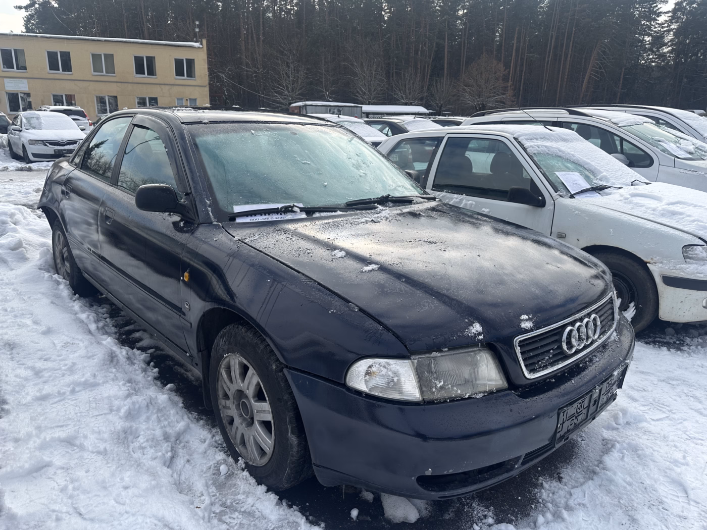 Audi A4 фото 3