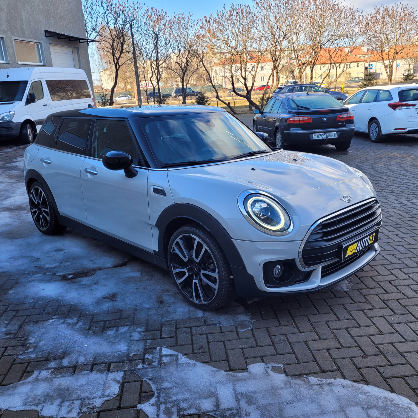 MINI Clubman фото 9