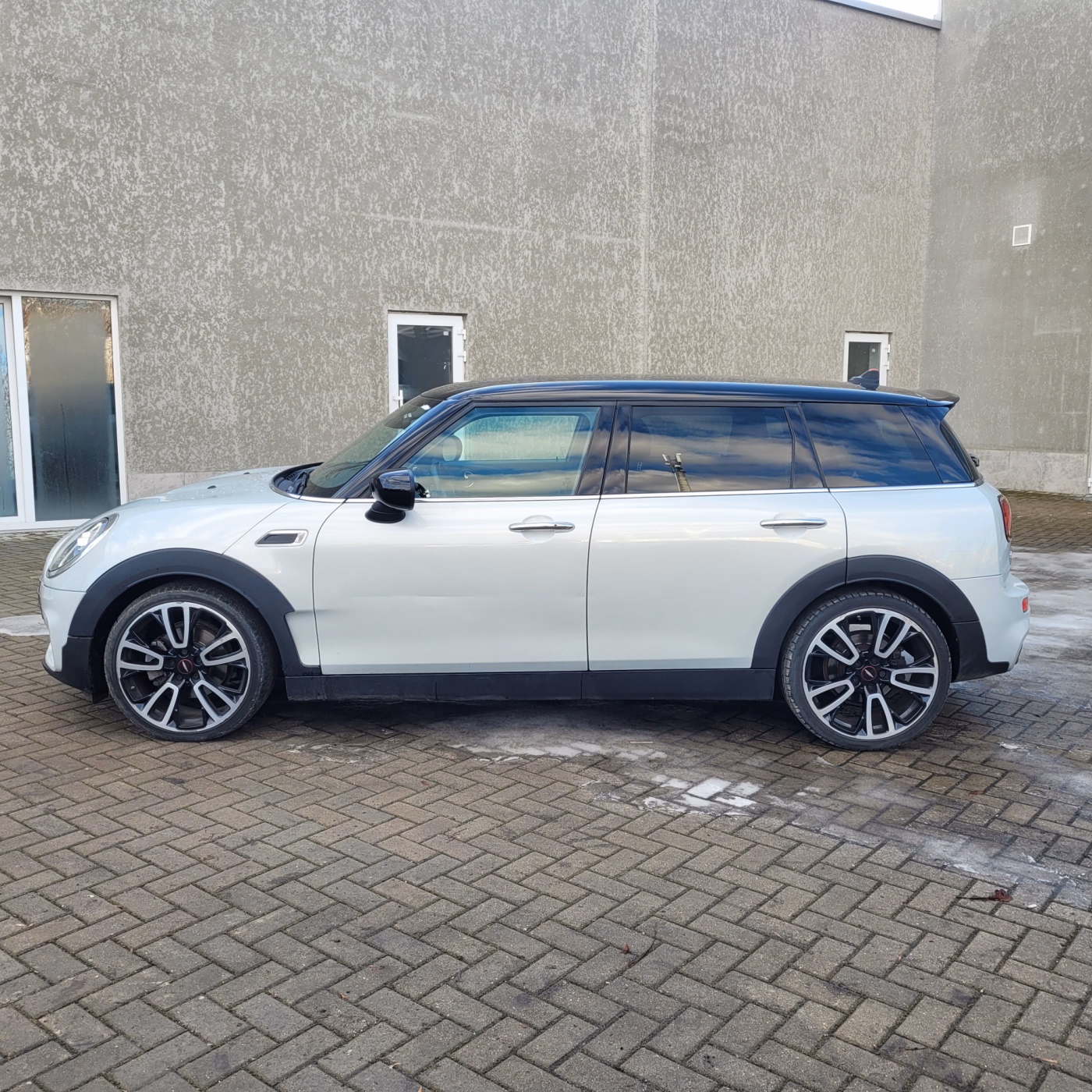 MINI Clubman фото 3