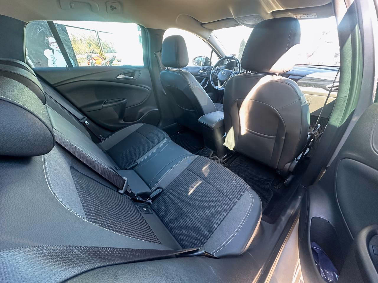 Opel Astra фото 14