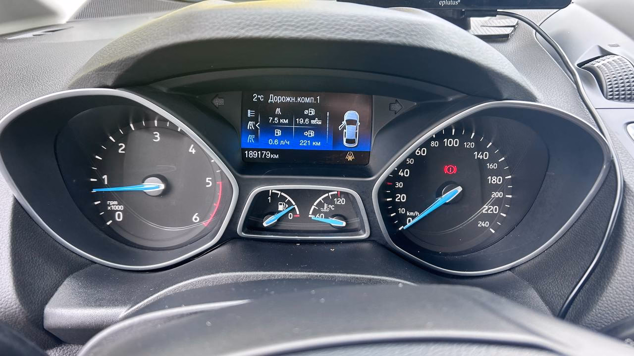 Ford C-MAX фото 12