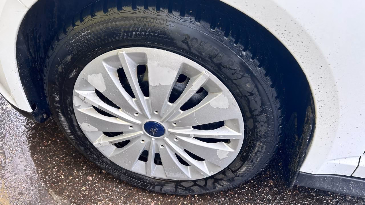 Ford C-MAX фото 23