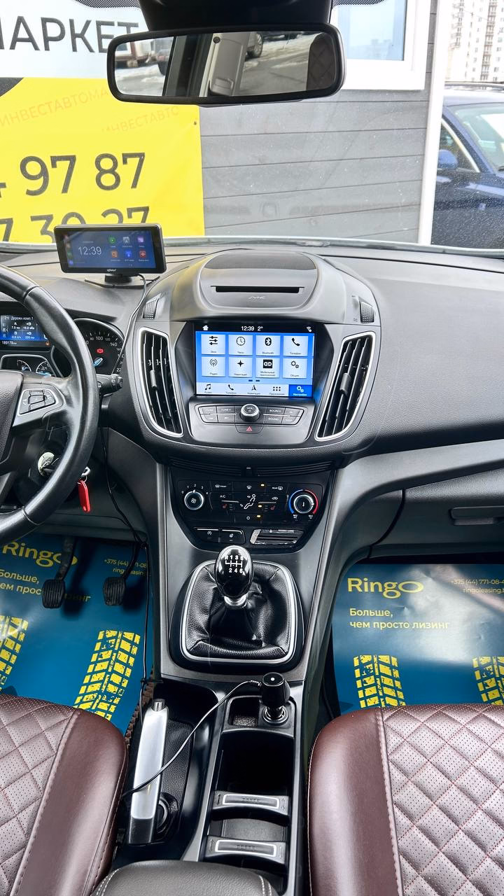 Ford C-MAX фото 18