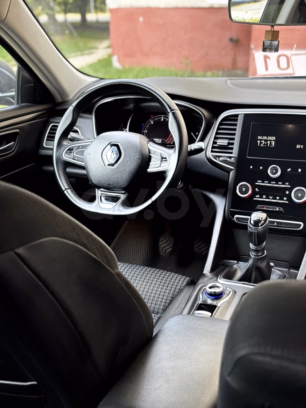 Renault Talisman фото 12