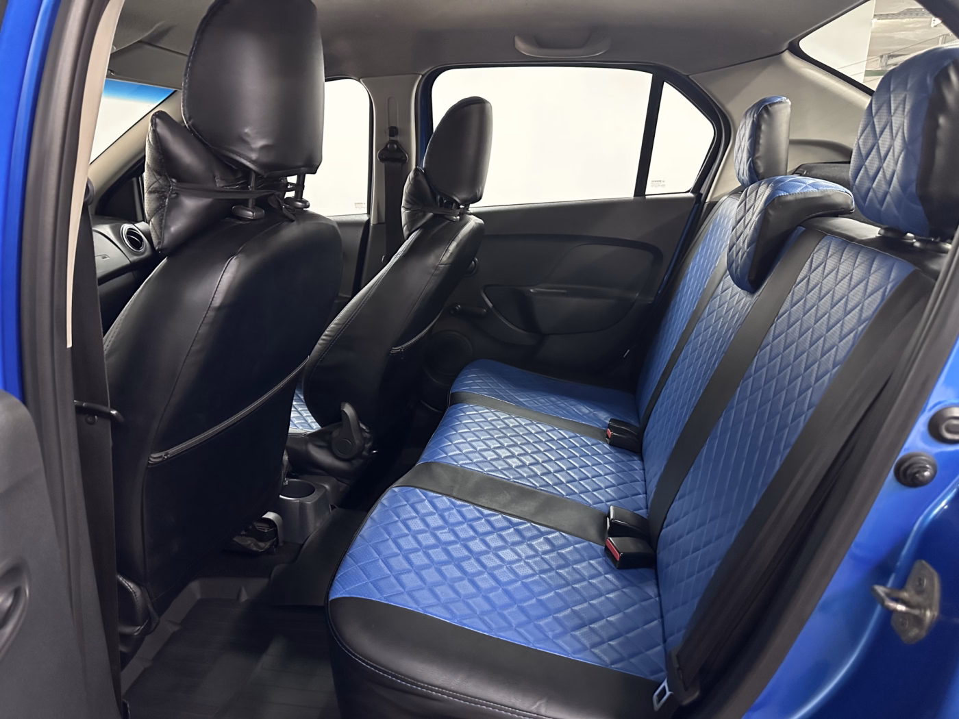 Renault Logan Stepway фото 9