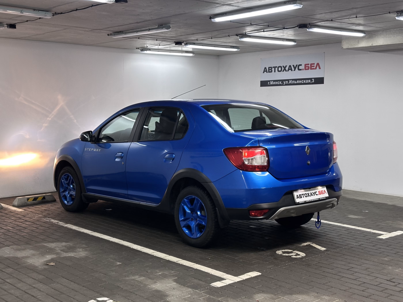 Renault Logan Stepway фото 6