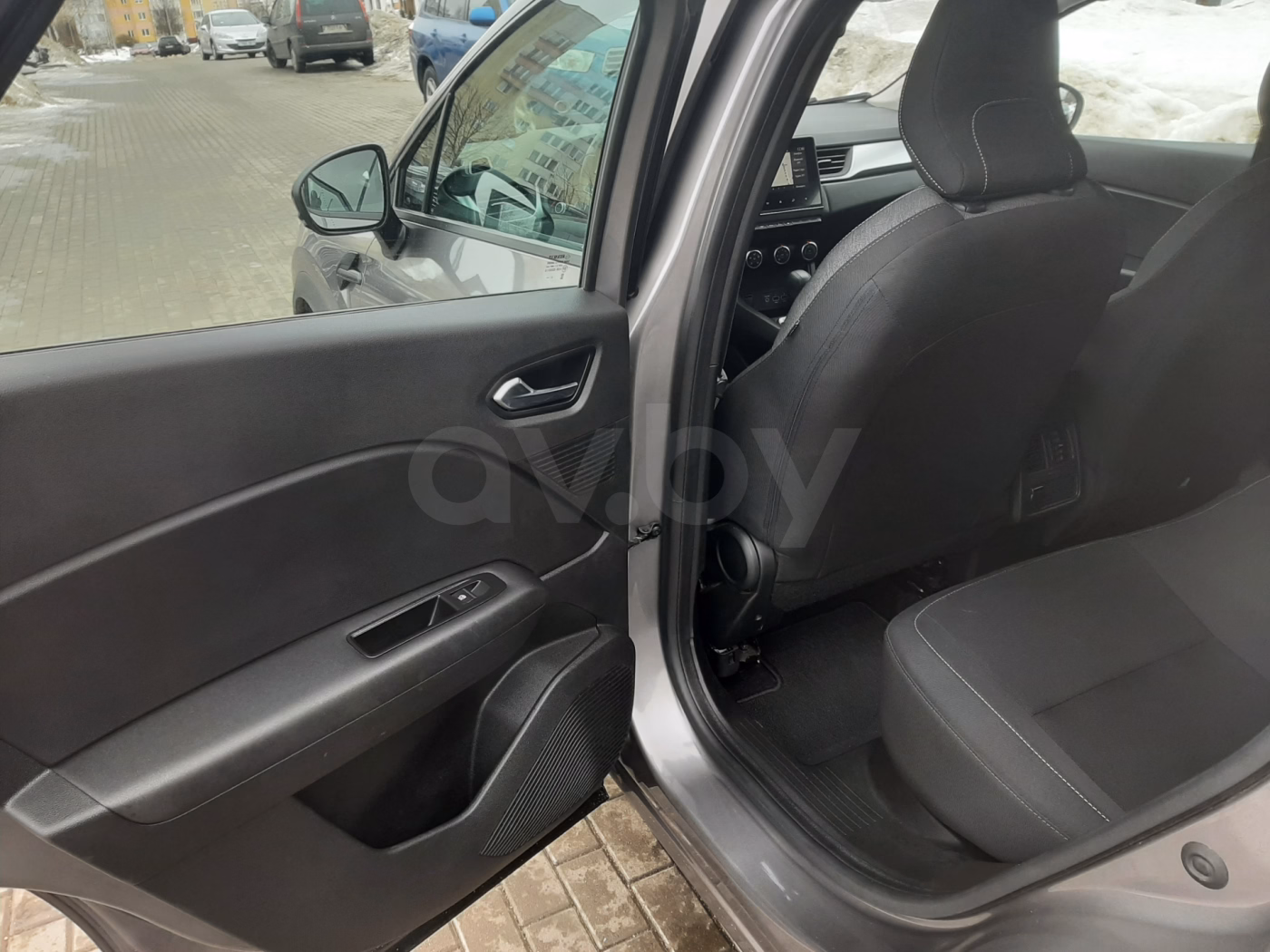 Renault Captur фото 15