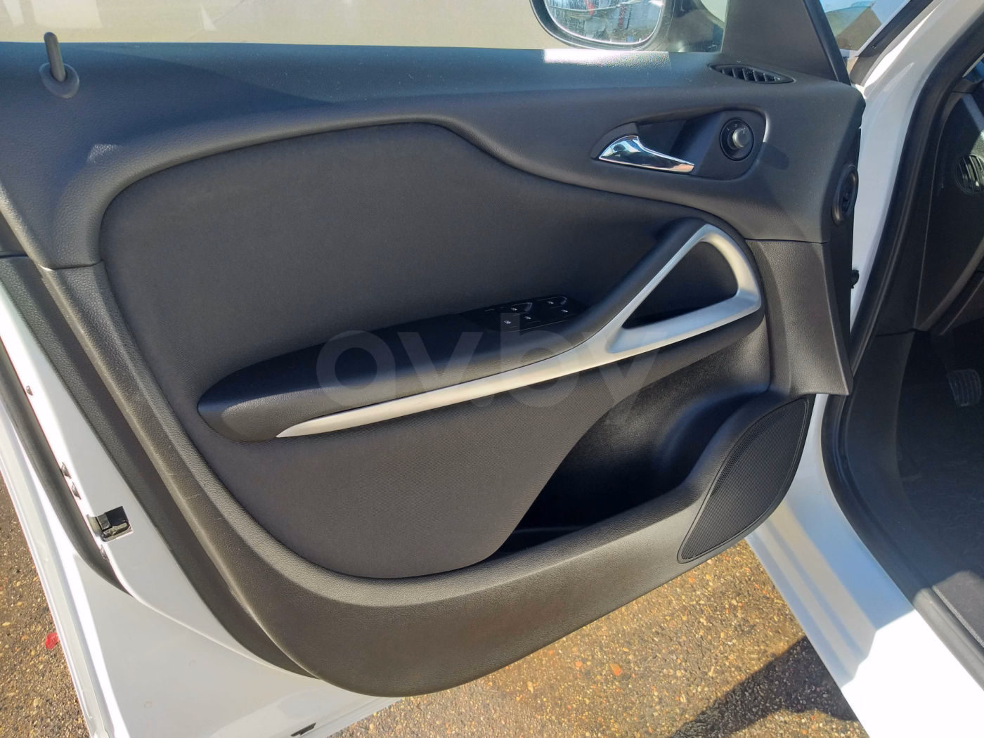 Opel Zafira фото 11