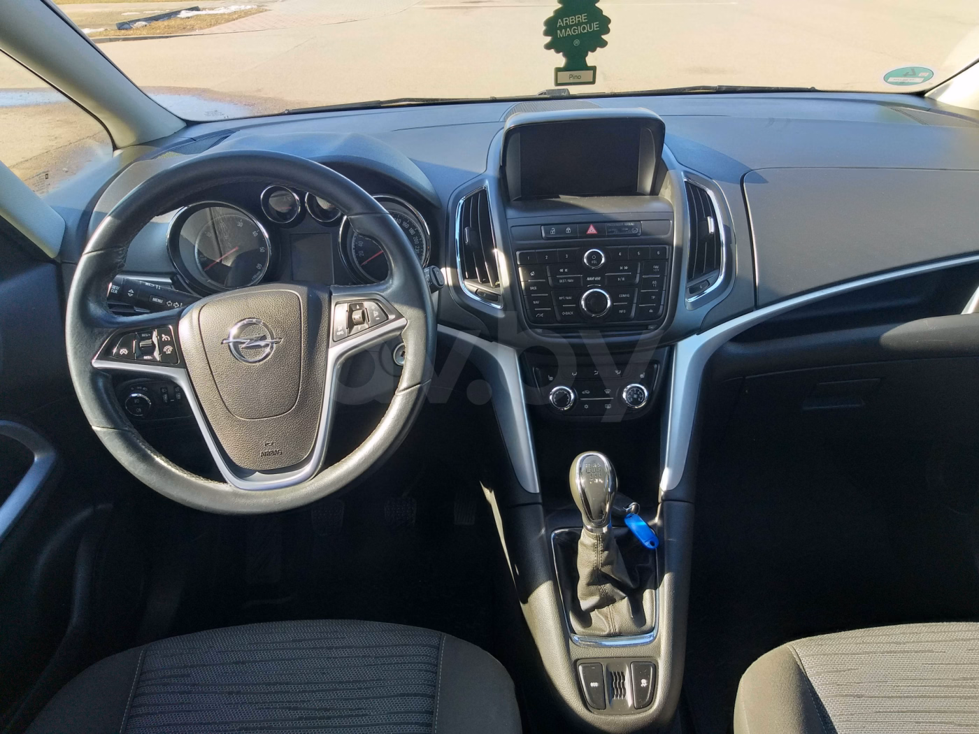 Opel Zafira фото 23