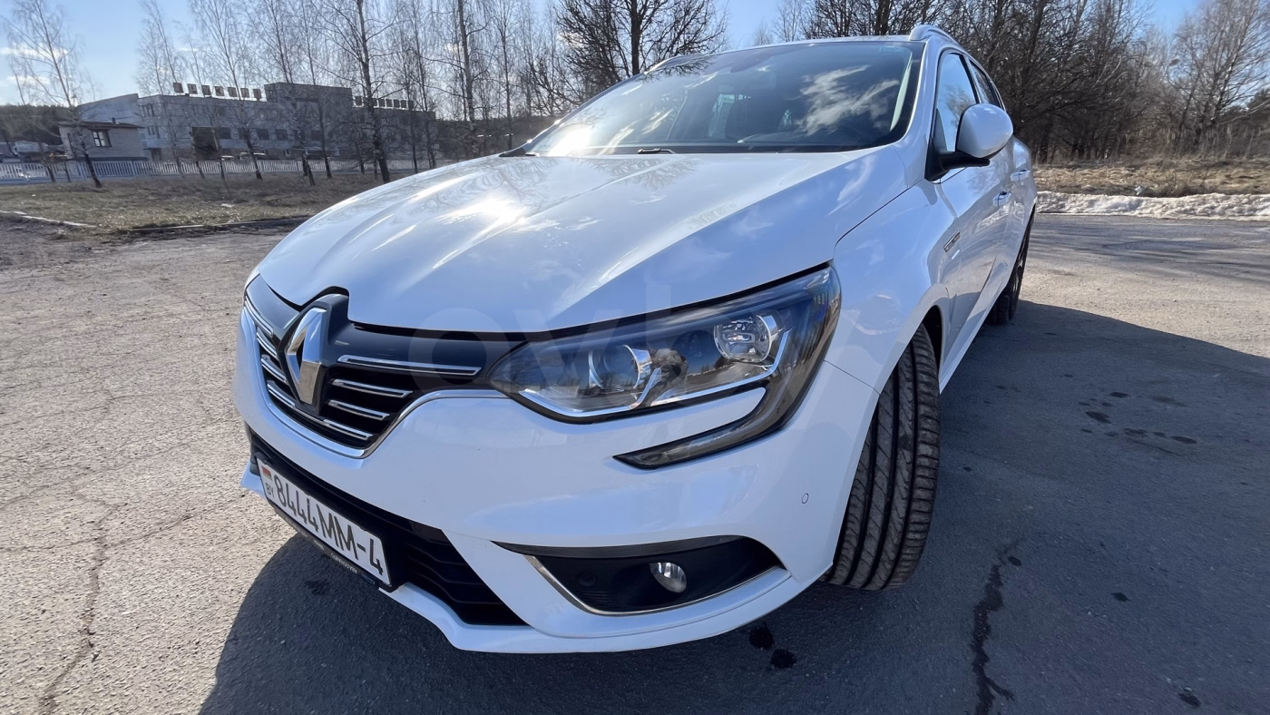 Renault Megane фото 2