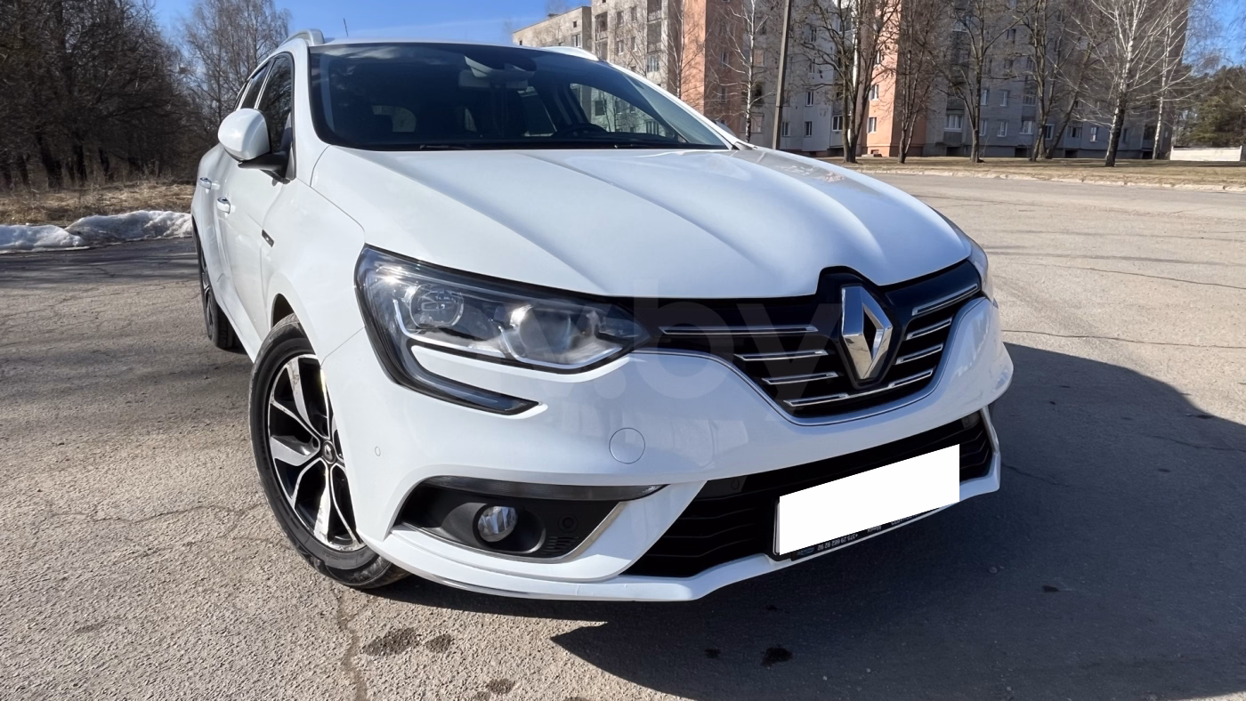Renault Megane фото 9