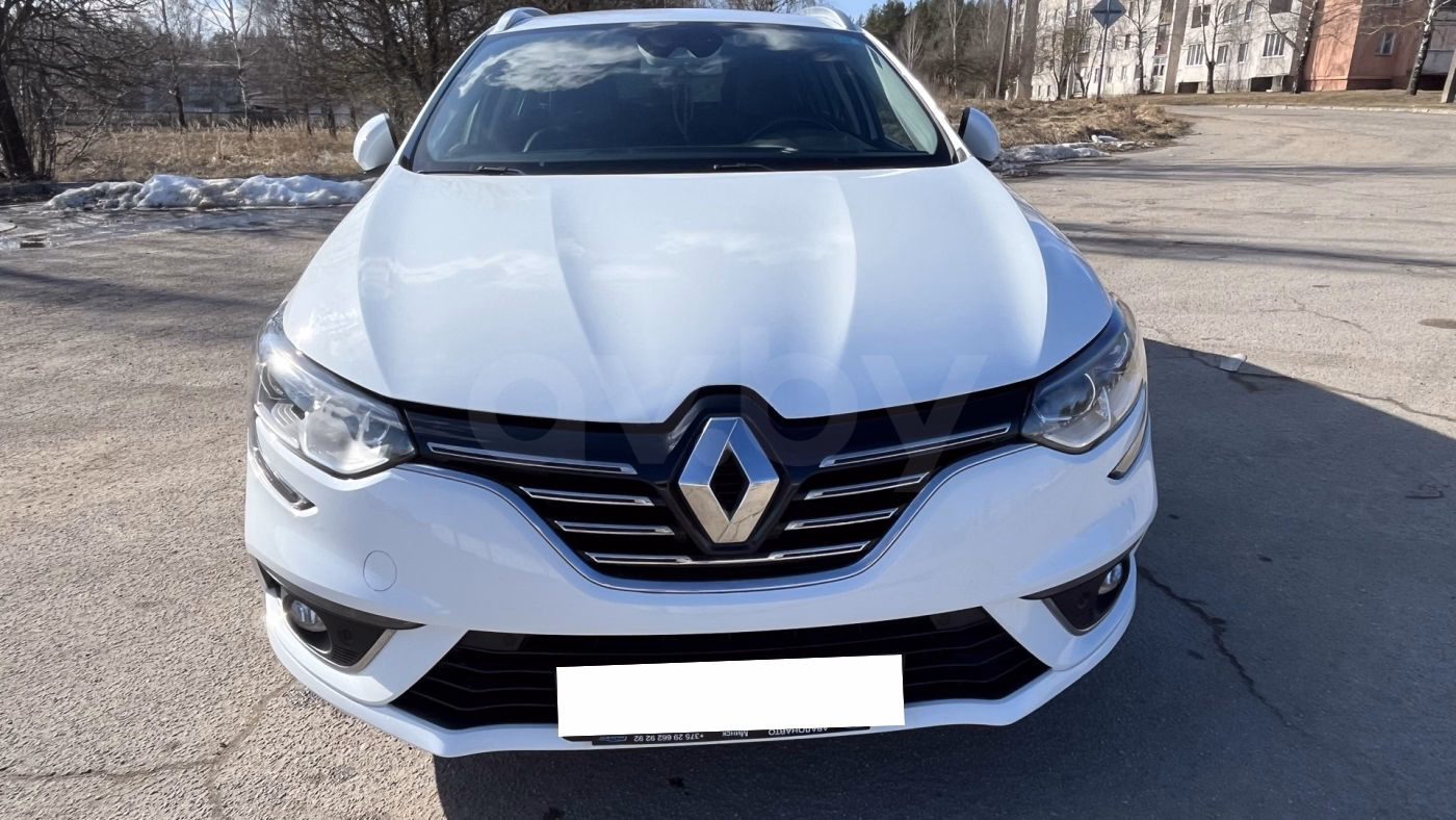 Renault Megane фото 10