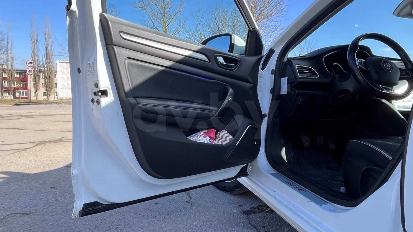 Renault Megane фото 13