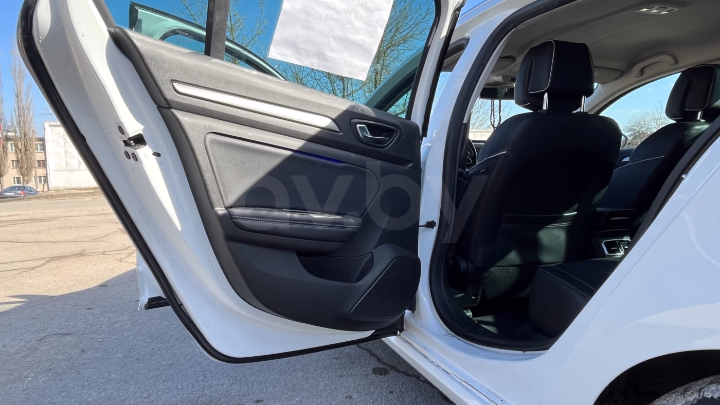 Renault Megane фото 16