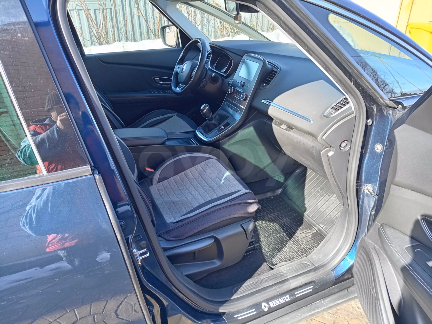 Renault Scenic фото 7