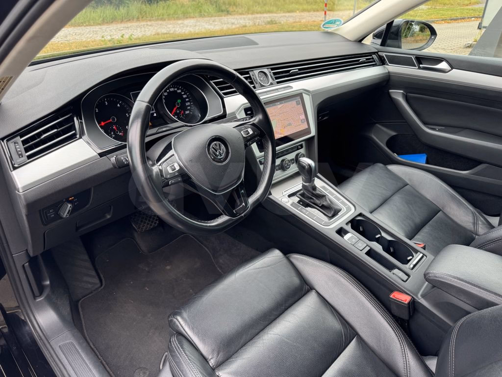 Volkswagen Passat фото 9