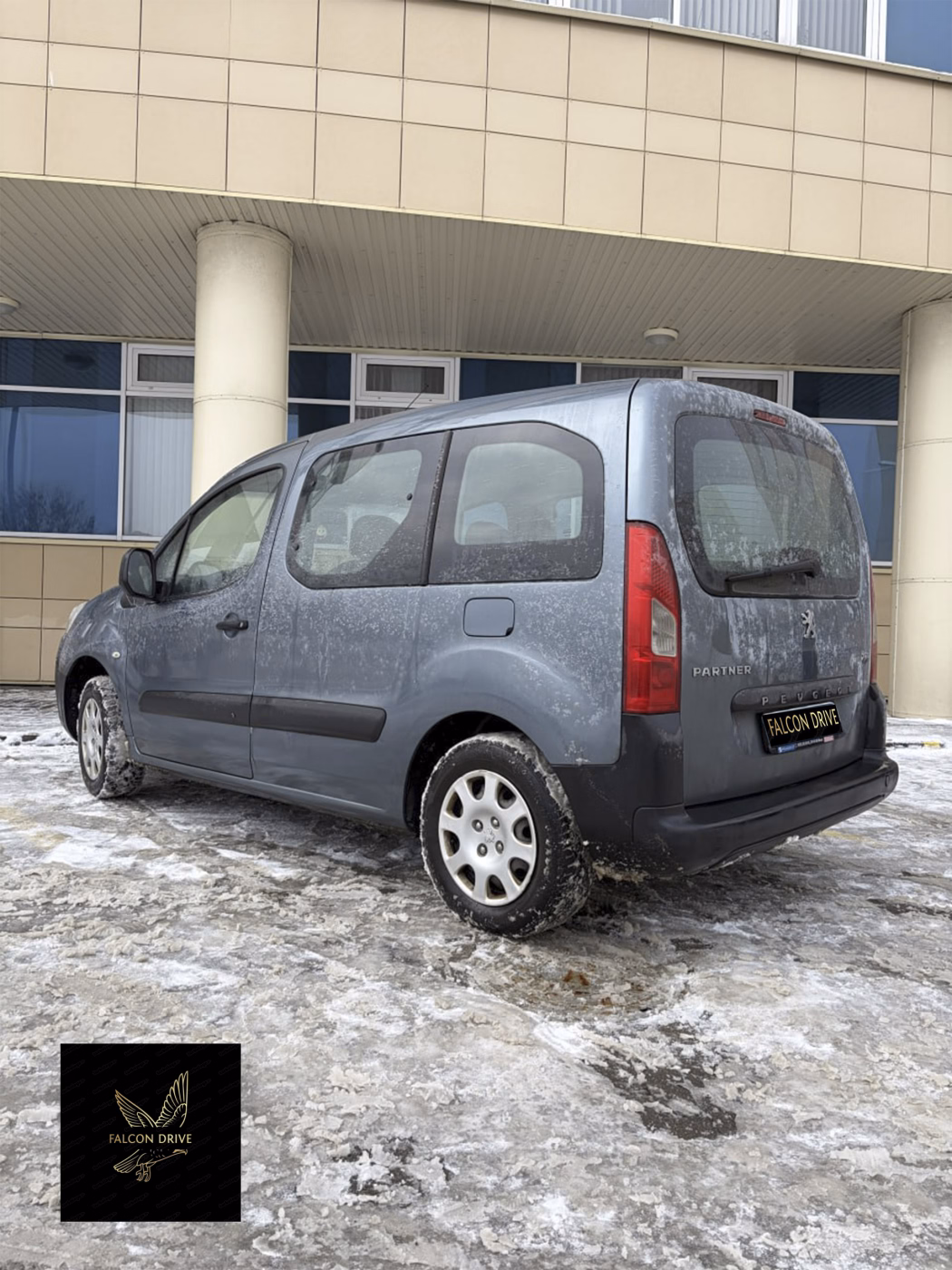 Peugeot Partner фото 3
