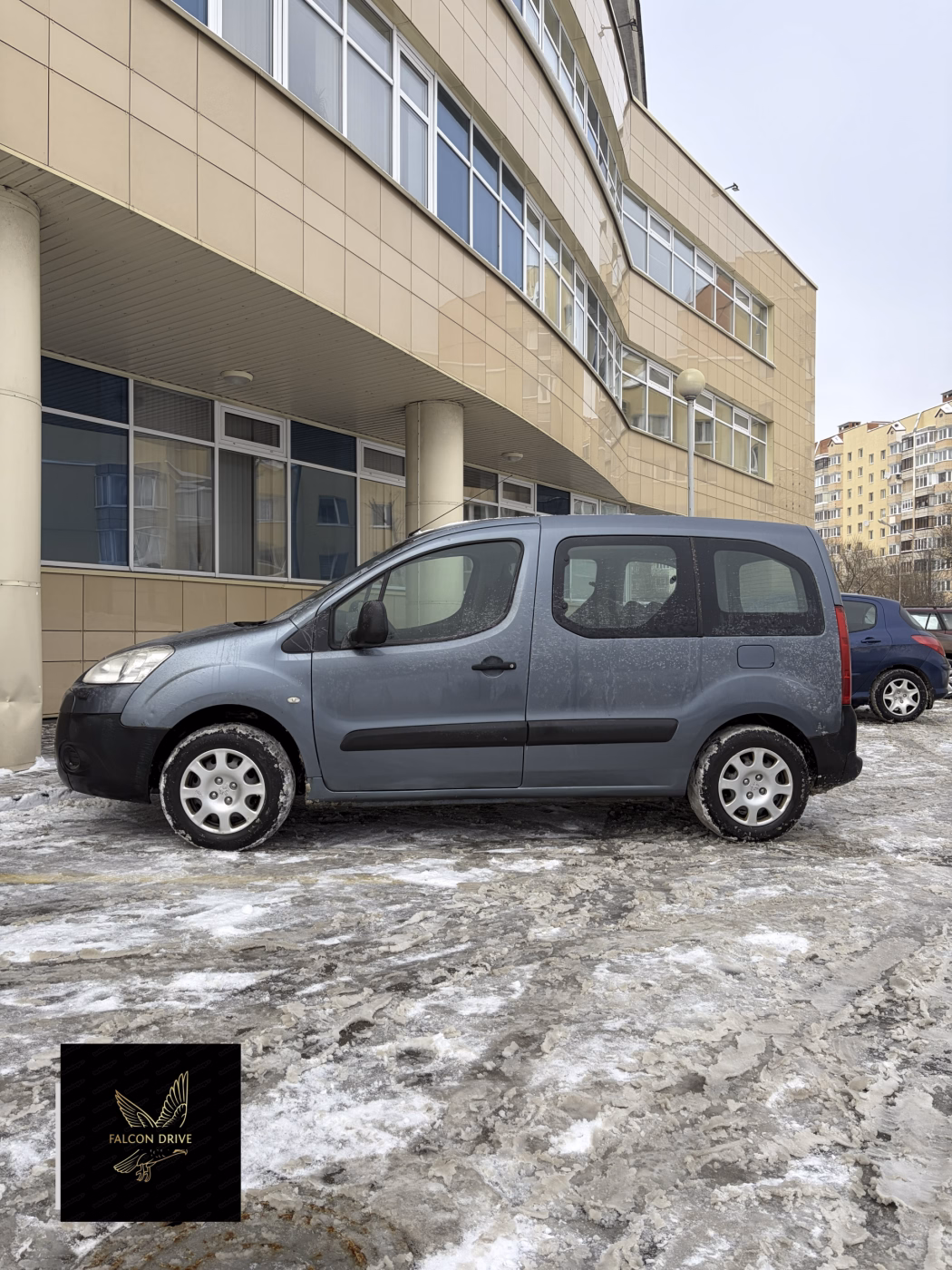 Peugeot Partner фото 2