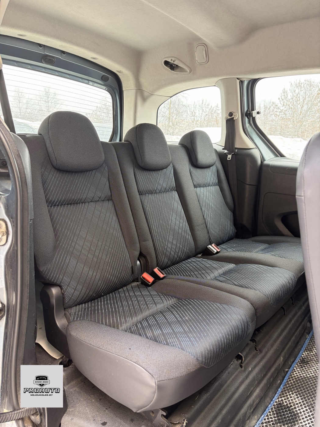 Peugeot Partner фото 10