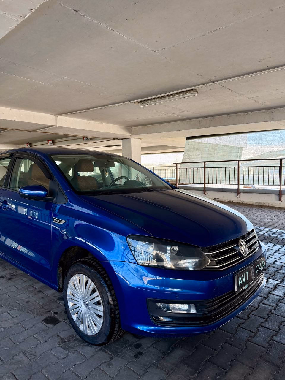Volkswagen Polo Sedan фото 10