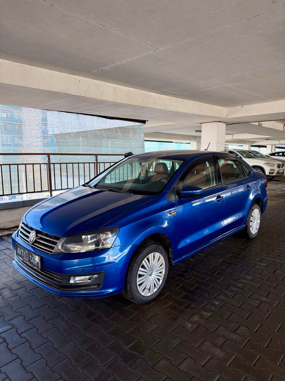 Volkswagen Polo Sedan фото 3