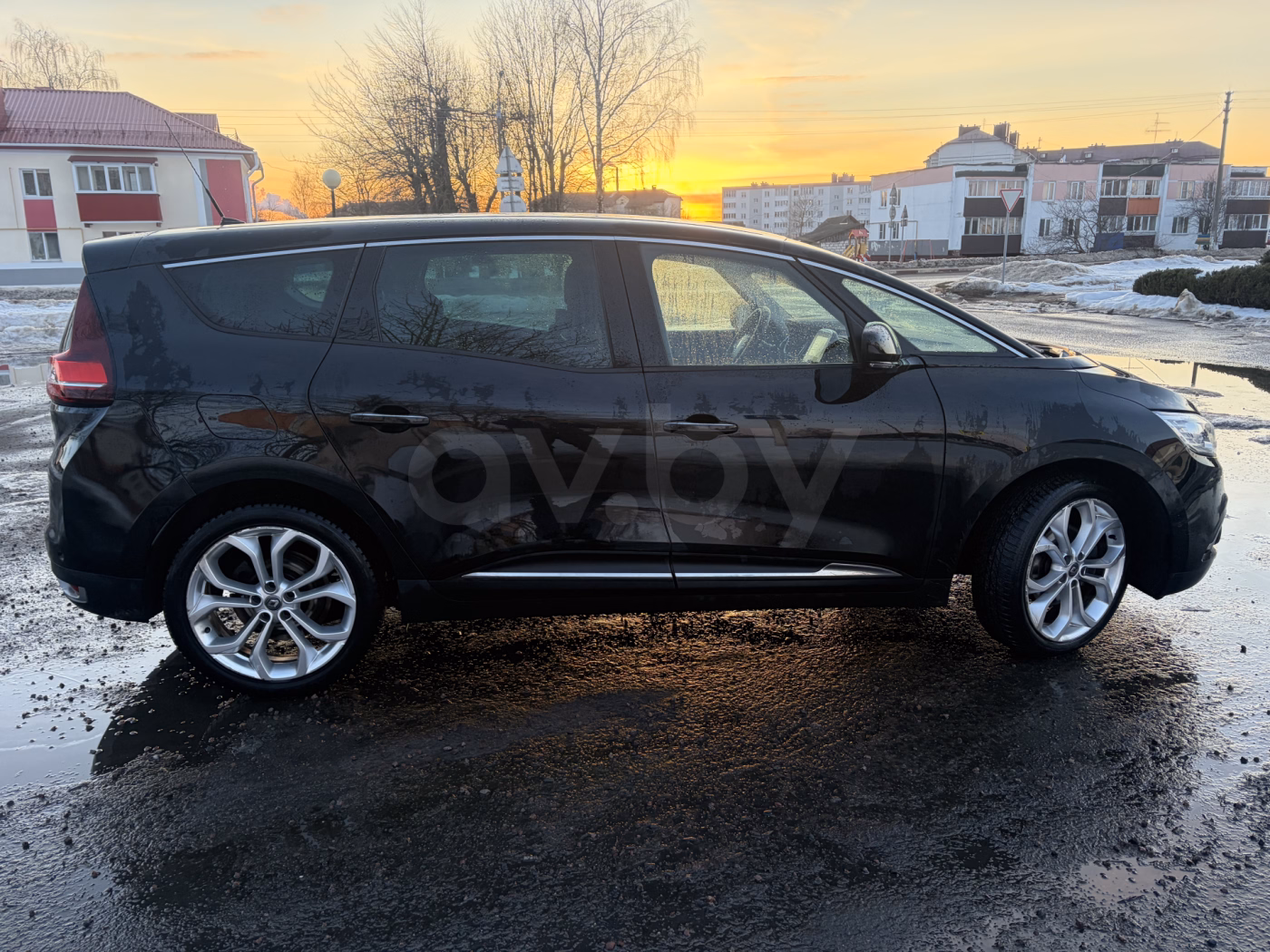 Renault Grand Scenic фото 5