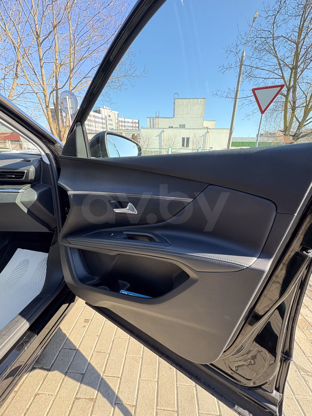 Peugeot 5008 фото 18