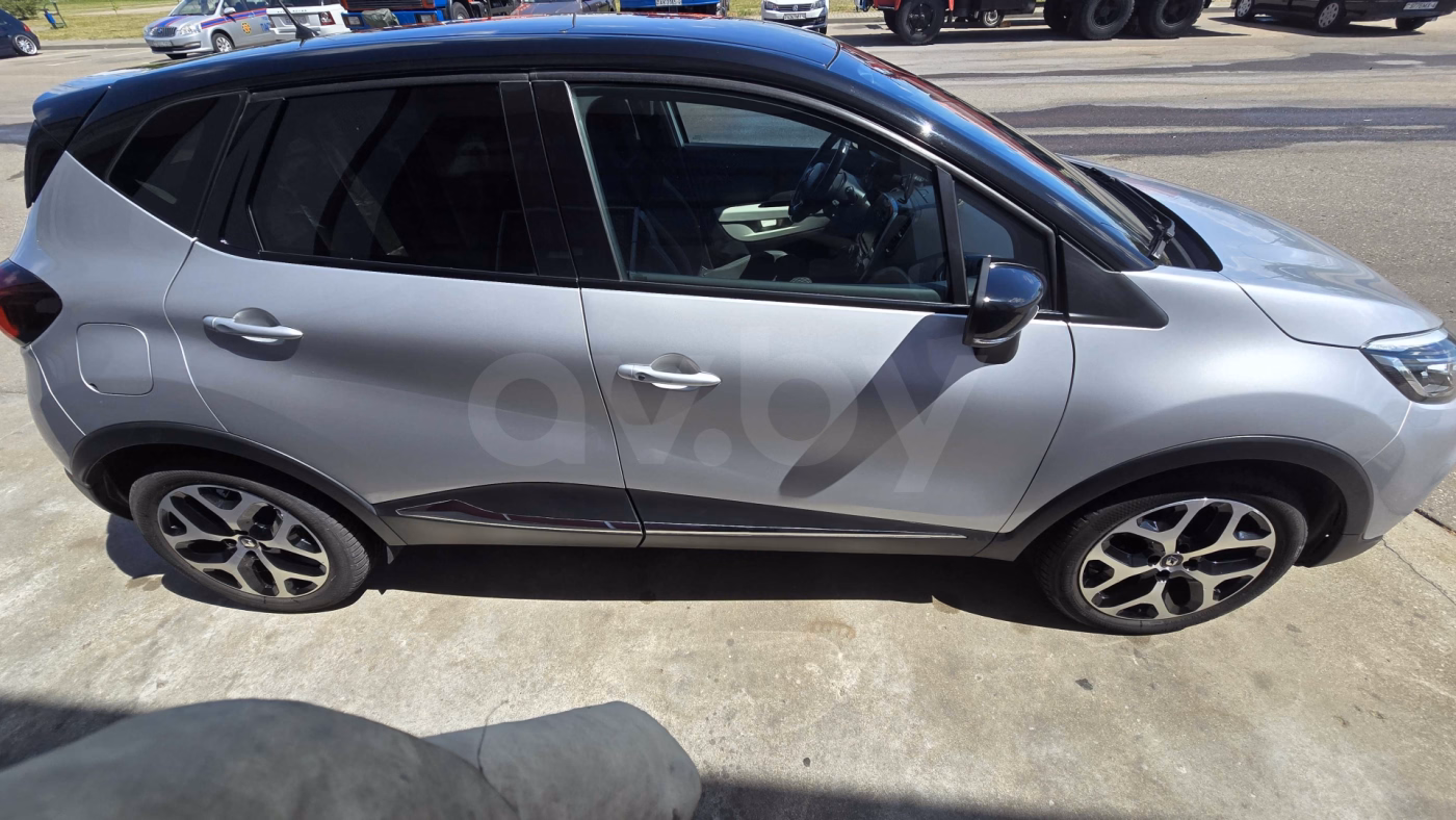 Renault Captur фото 3