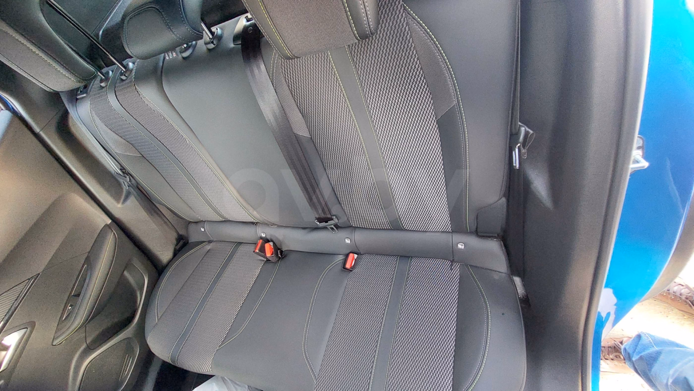 Peugeot 2008 фото 10