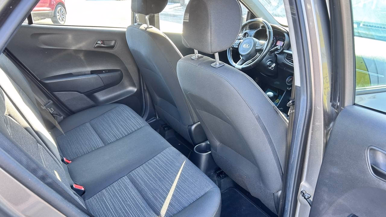 Kia Picanto фото 19