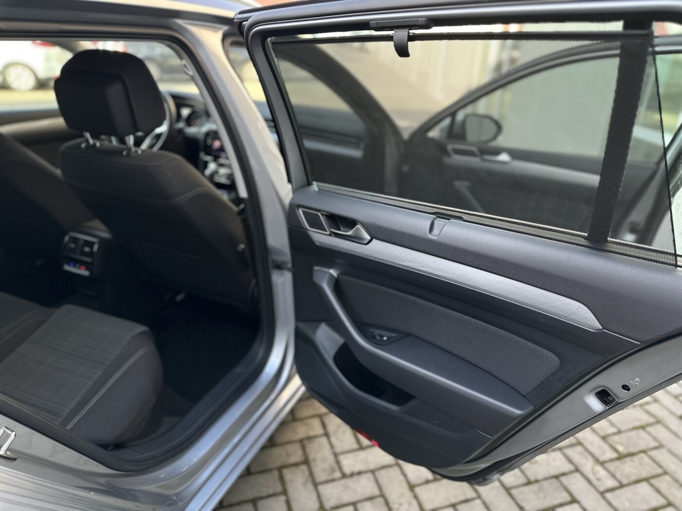 Volkswagen Passat фото 19