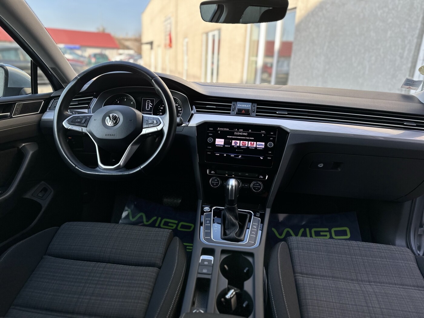Volkswagen Passat фото 17