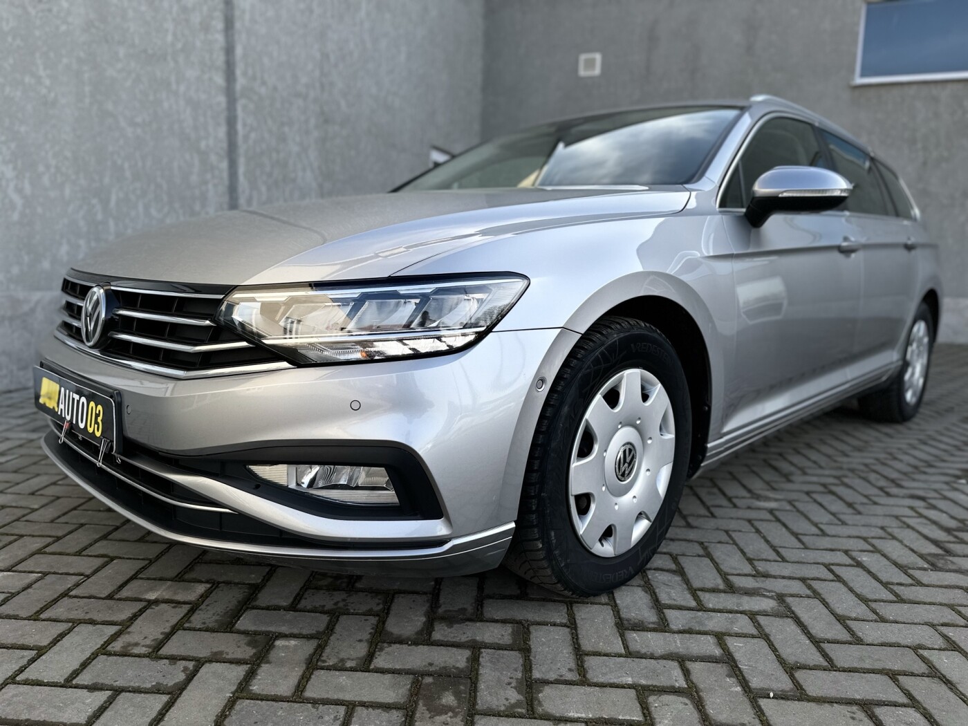 Volkswagen Passat фото 9