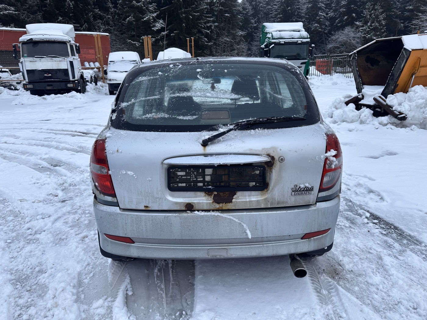Daihatsu Sirion фото 5