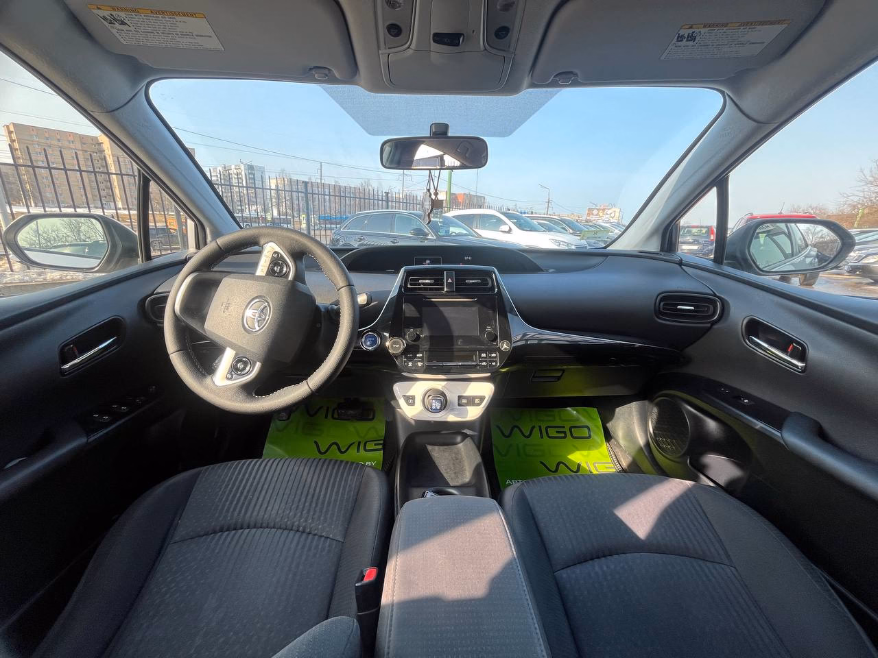 Toyota Prius фото 11