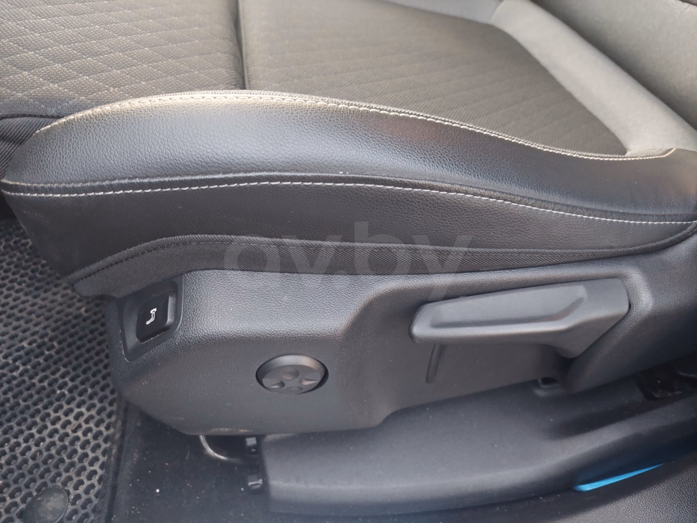 Opel Grandland X фото 8