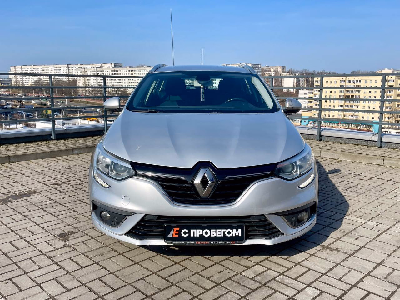 Renault Megane фото 2
