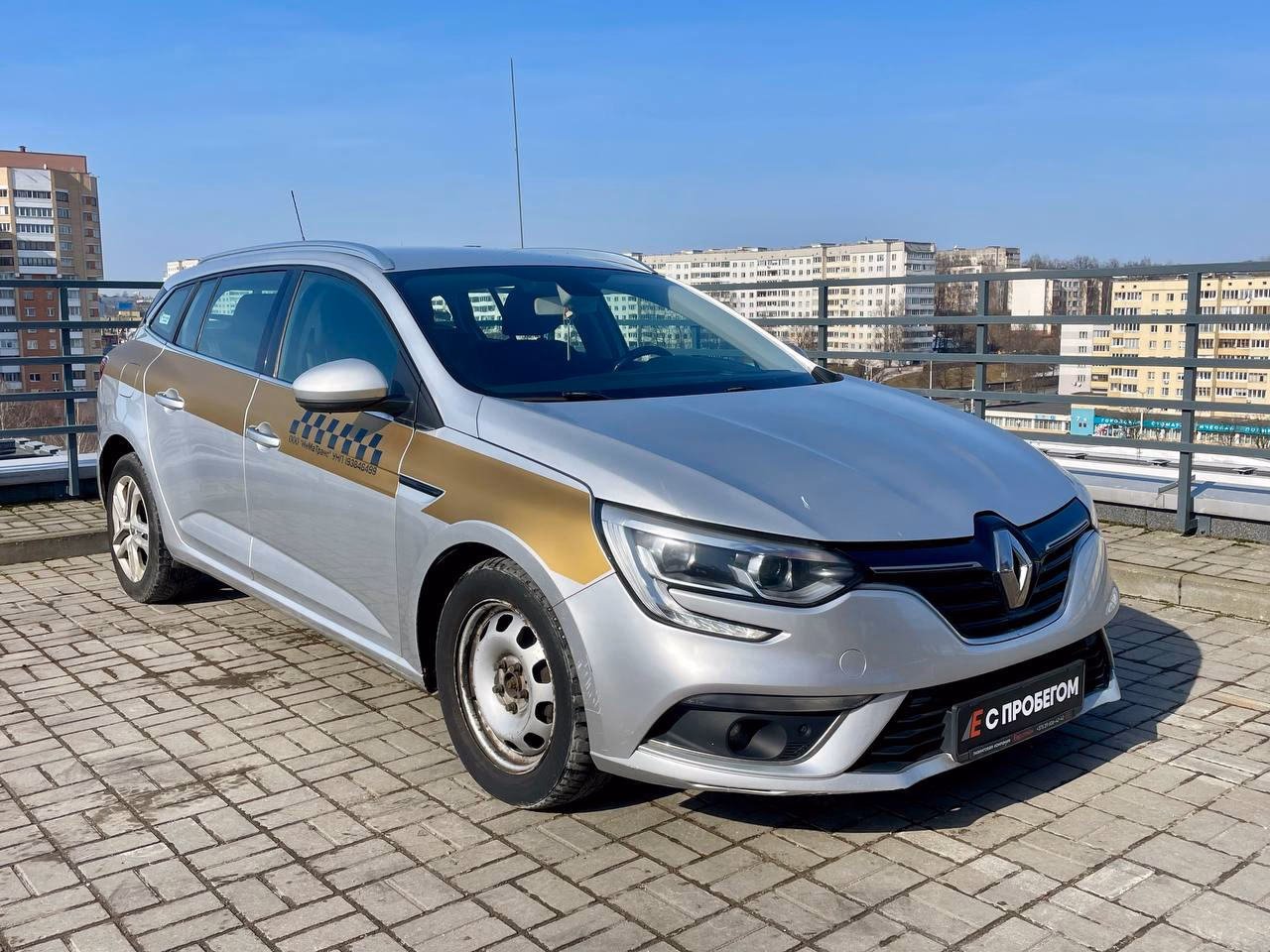 Renault Megane фото 3