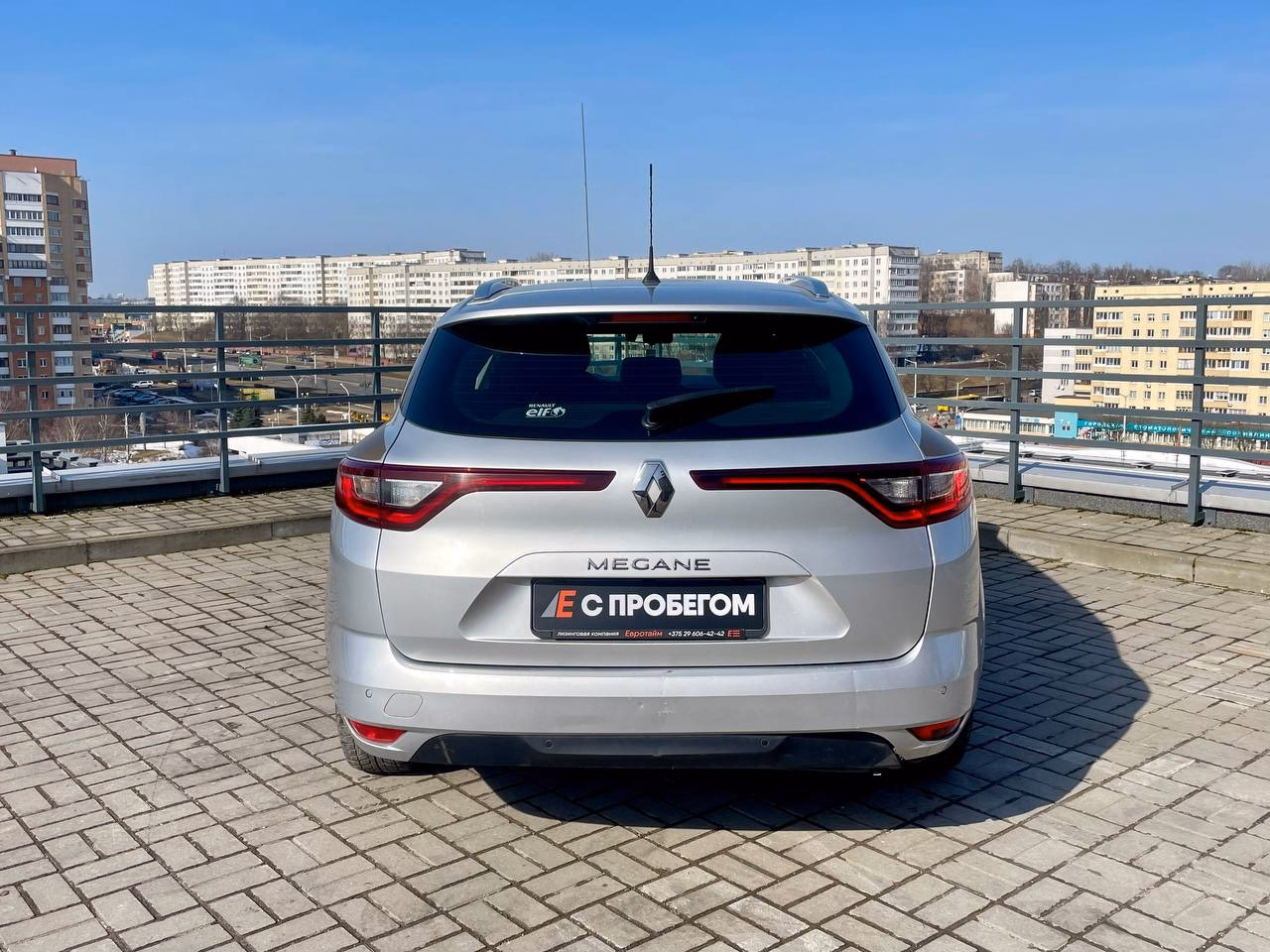Renault Megane фото 6
