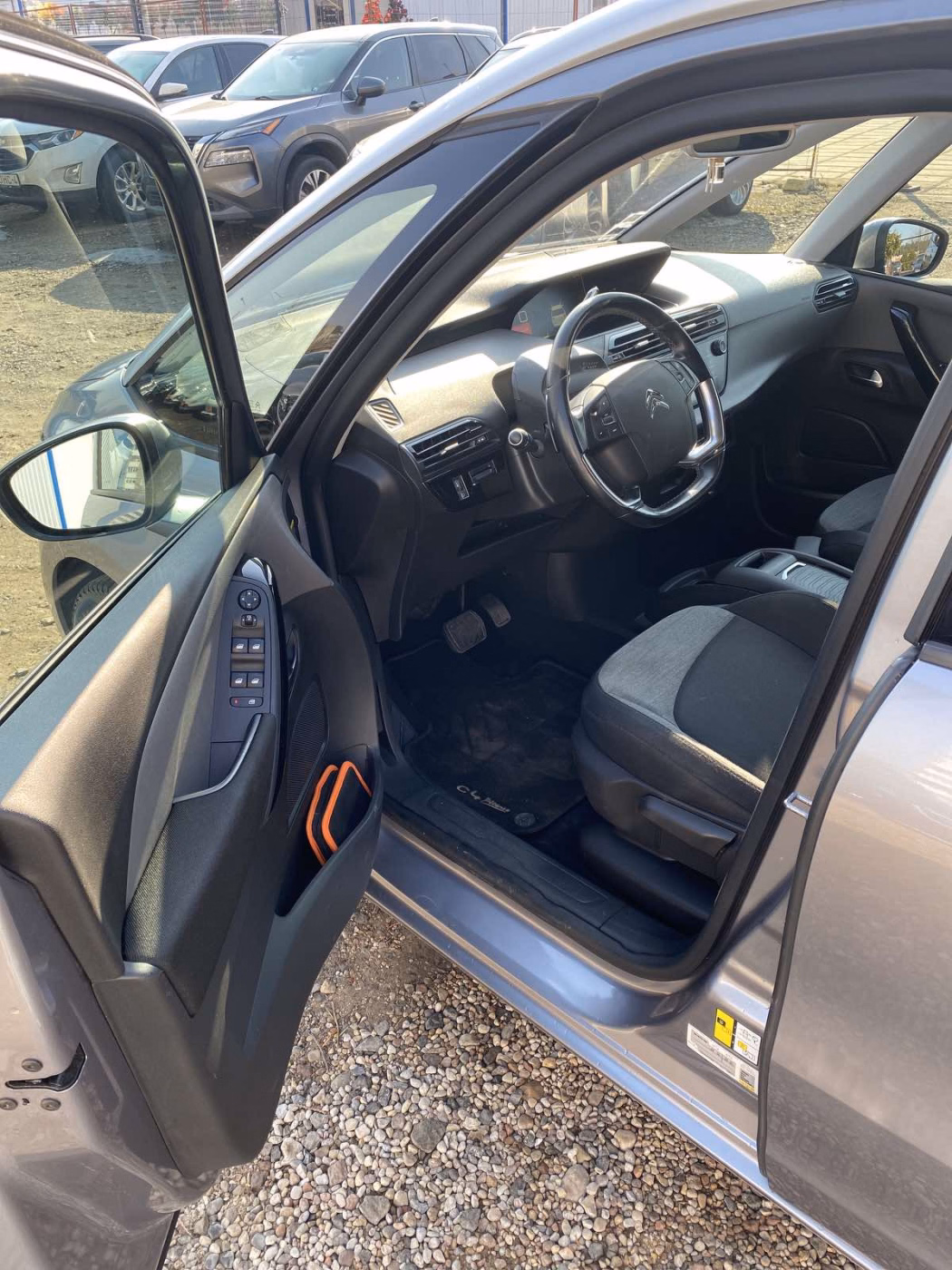 Citroen C4 Grand Picasso фото 8