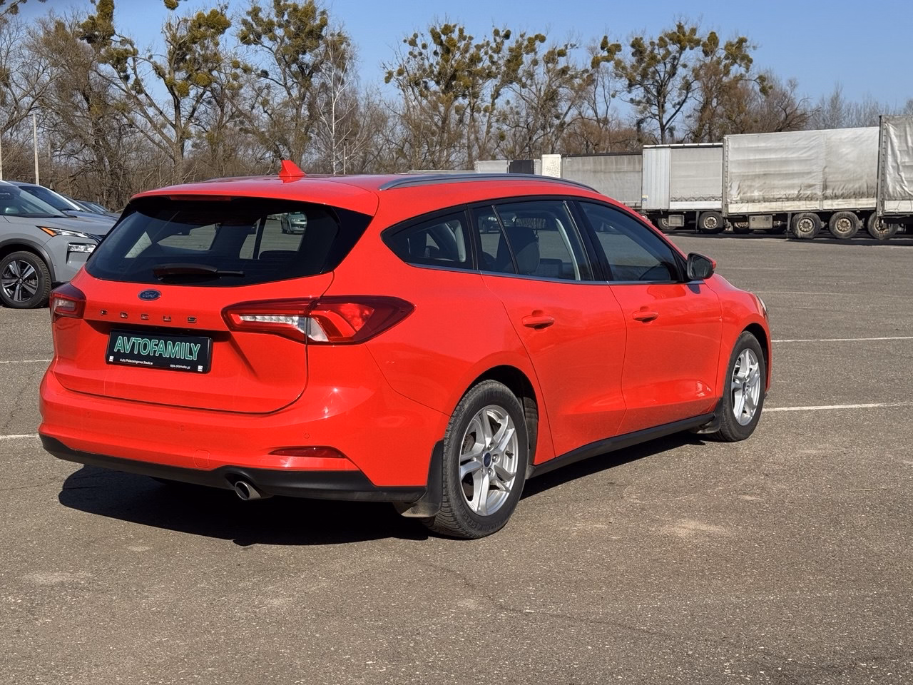 Ford Focus фото 6