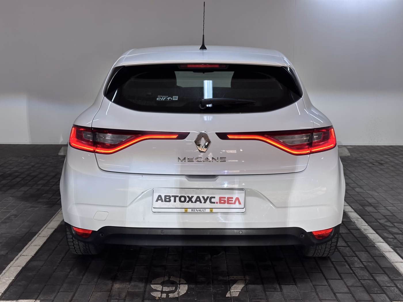 Renault Megane фото 5