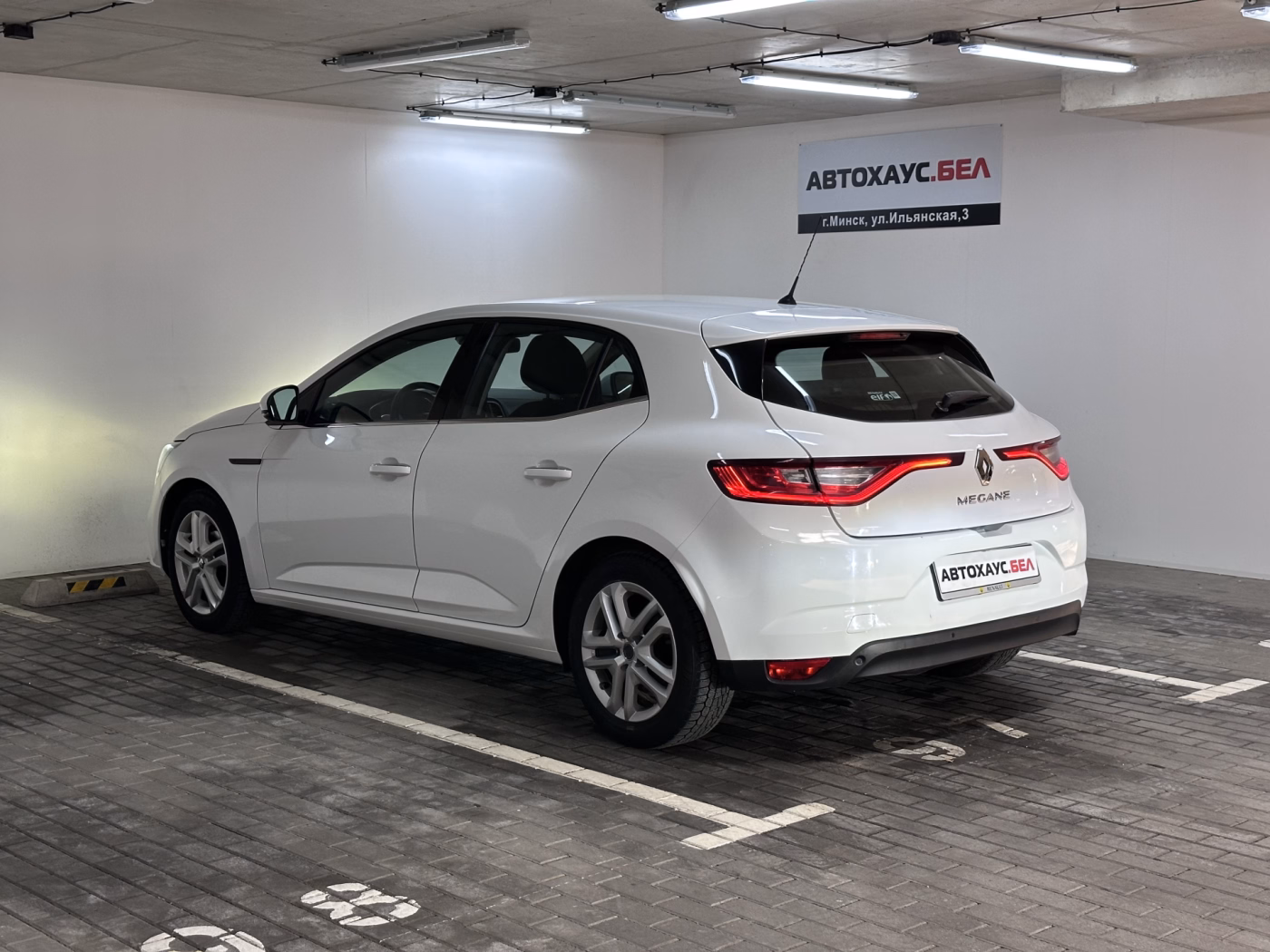 Renault Megane фото 6