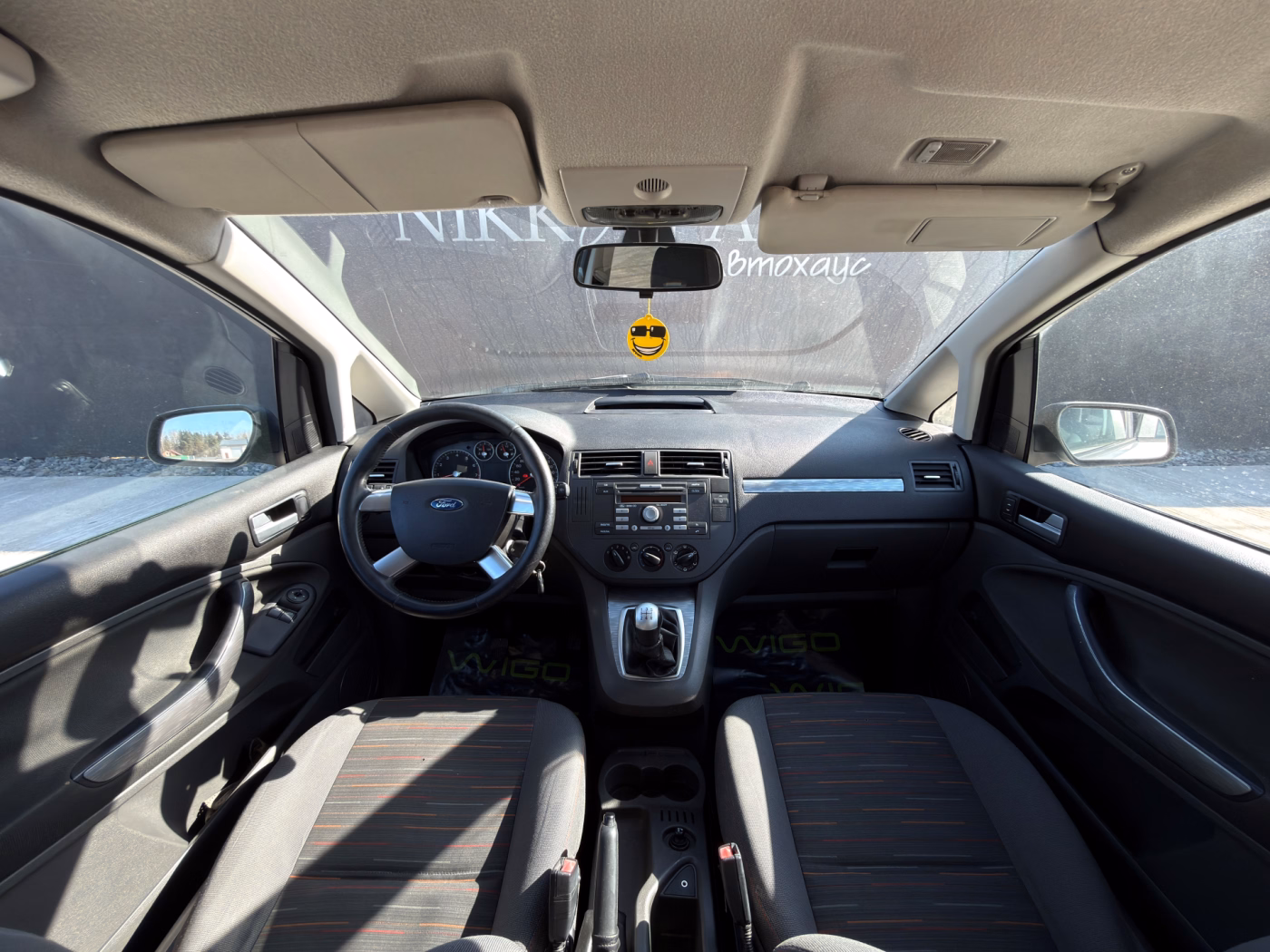 Ford C-MAX фото 15