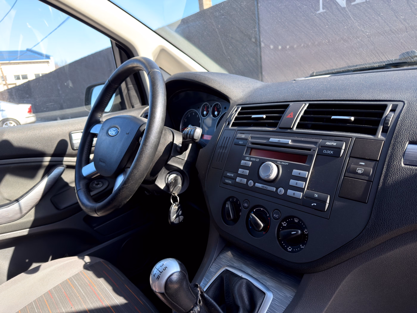 Ford C-MAX фото 18