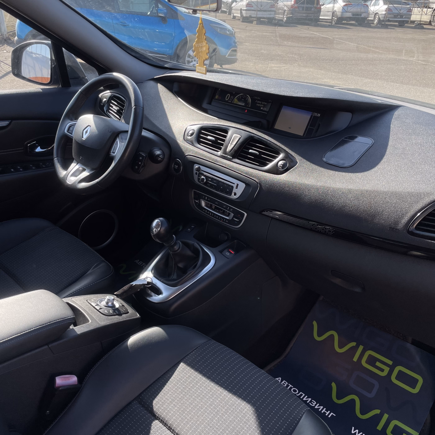 Renault Scenic фото 10