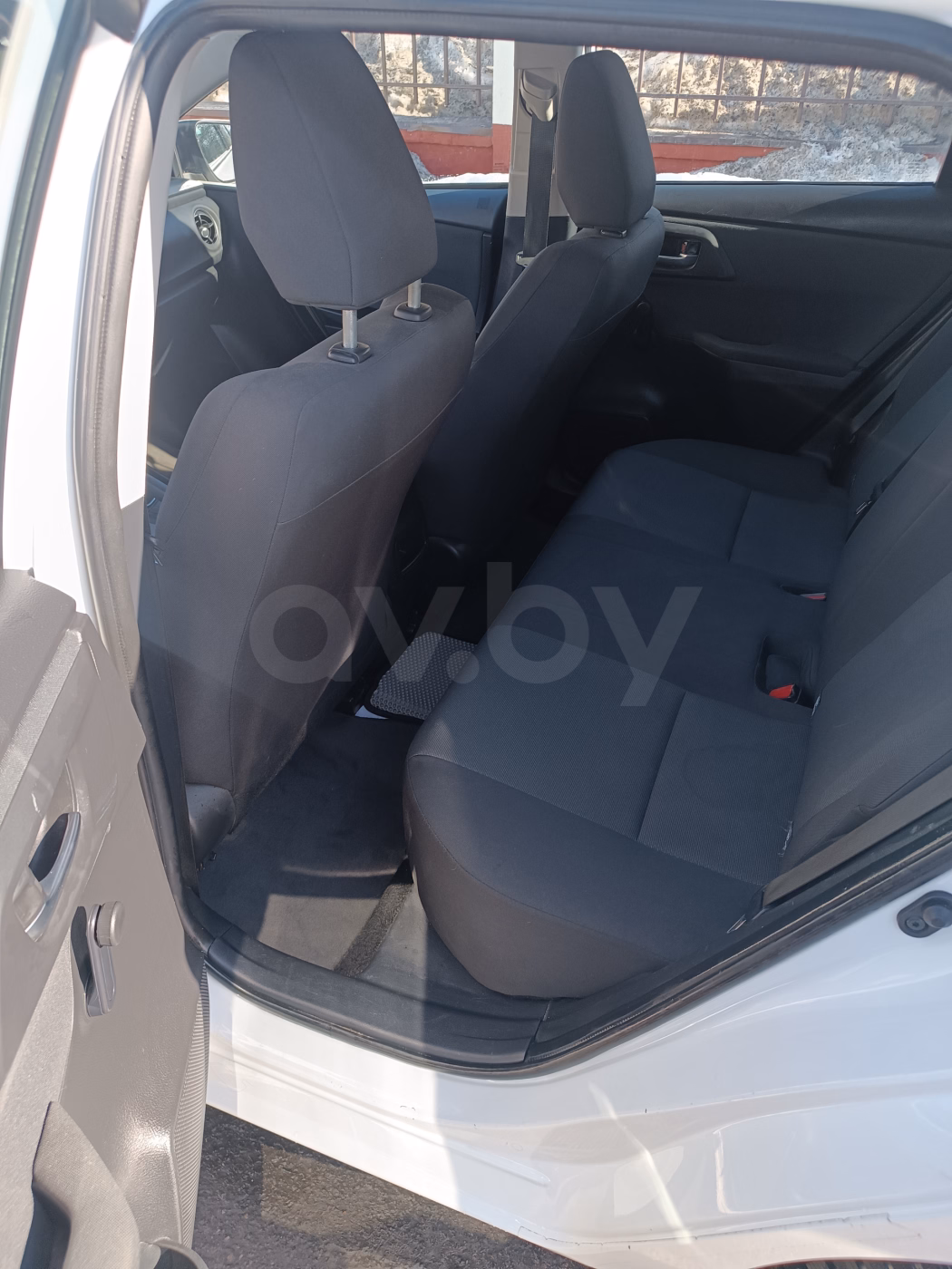 Toyota Auris фото 8